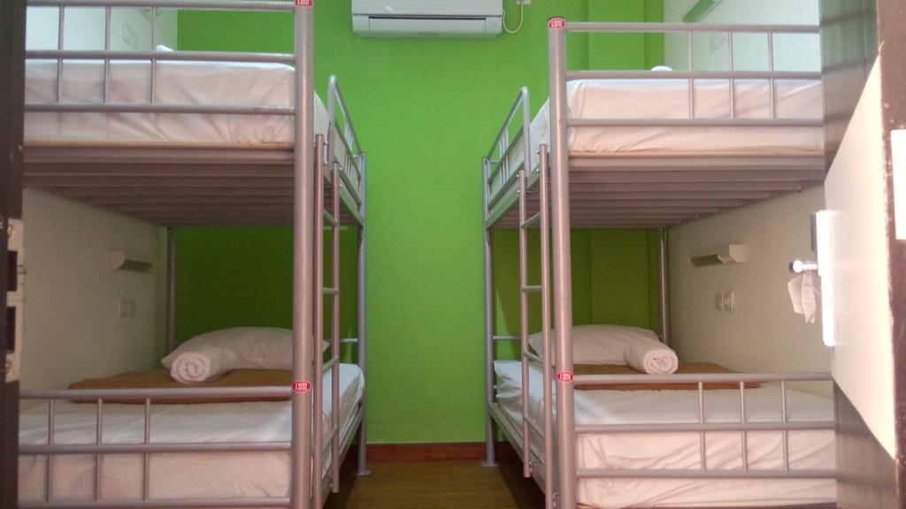 Cx Hostel Ground Zero Kuta Lombok Oda fotoğraf